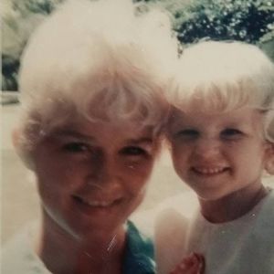 Meet your Posher, Gina